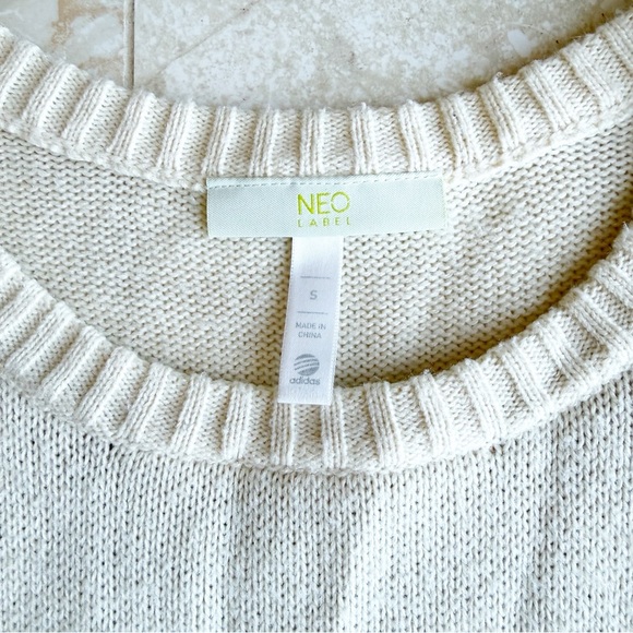 ADIDAS WOMENS NEO FOX SWEATER Size Small Rare - Picture 4 of 4